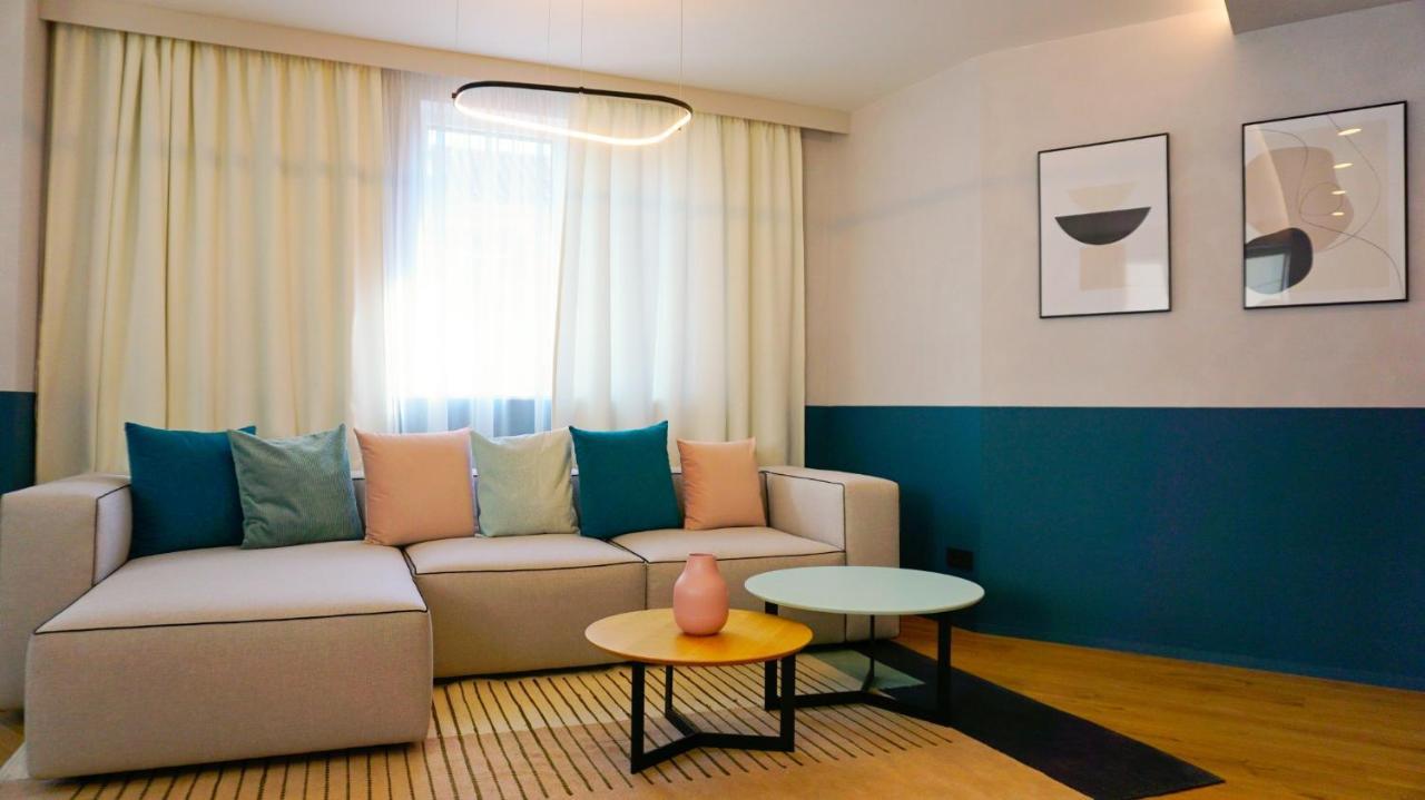Апартамент Жасмин С Частен Гараж - Jasmin Apartment With Private Garage Varna Bagian luar foto
