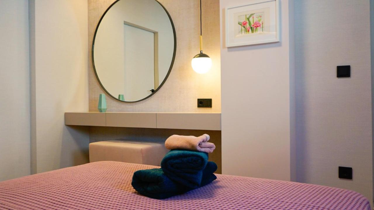 Апартамент Жасмин С Частен Гараж - Jasmin Apartment With Private Garage Varna Bagian luar foto